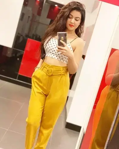 Mauranipur Escort